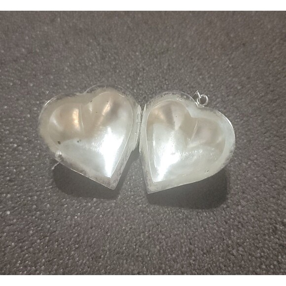 VTG Sterling Silver Puffy Heart Locket Pendant Etched handcrafted 925 locket y2k - Picture 12 of 16